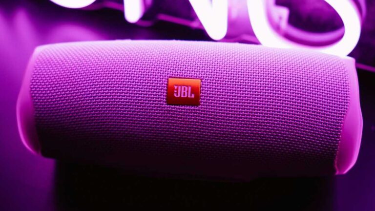 Os produtos da JBL com os melhores preços da internet aqui em Governador Valadares, disponíveis para todo o Brasil