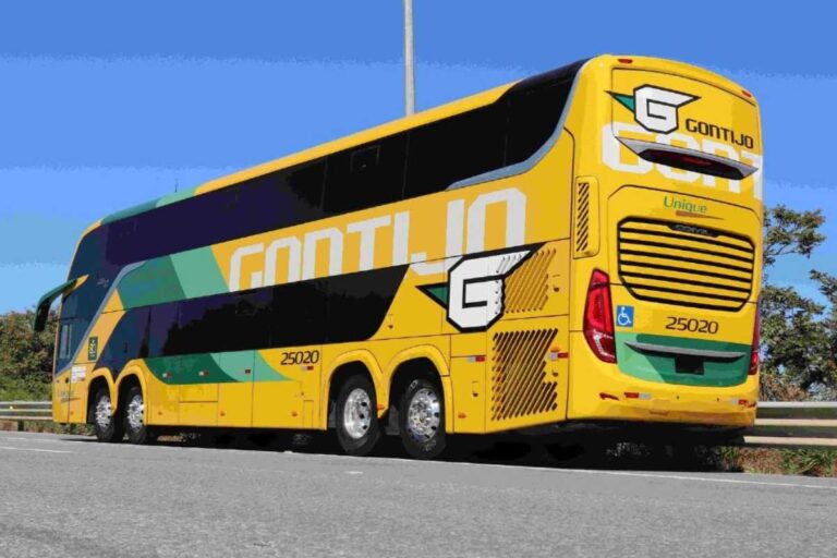 Compre passagem de ônibus online para o carnaval