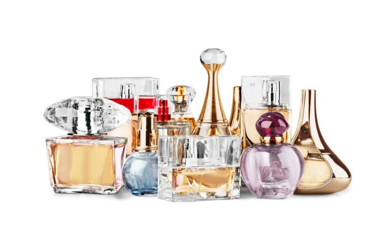 Descubra Seu Aroma Inesquecível: Perfumes Importados e Nacionais com Desconto na Beleza na Web