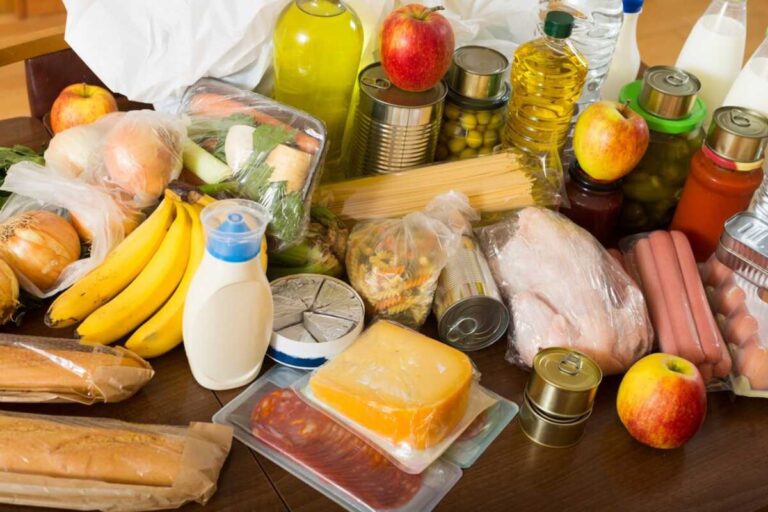 Dicas para manter a despensa completa e garantir uma alimentação equilibrada